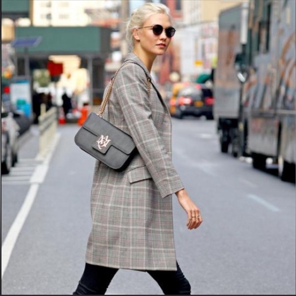 Alexander McQueen Insignia Chain Flap Crossbody Bag - Picture 5 of 11